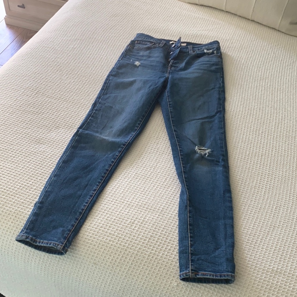 Levi’s wedgie skinny jeans